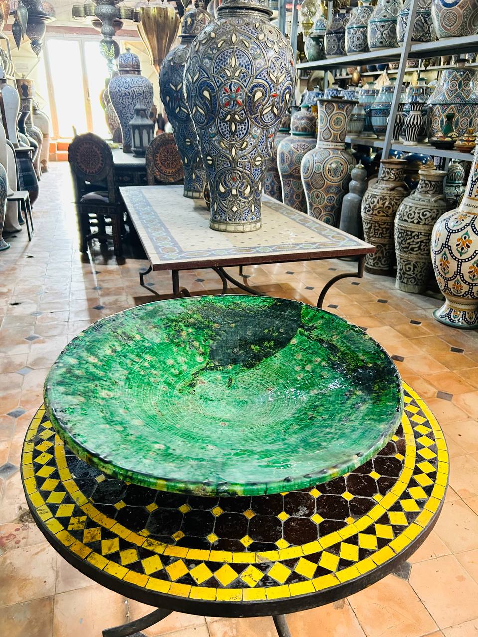 Grande Assiette Artisanale en Céramique Verte de Tamegroute - 60 cm - Pièce Unique