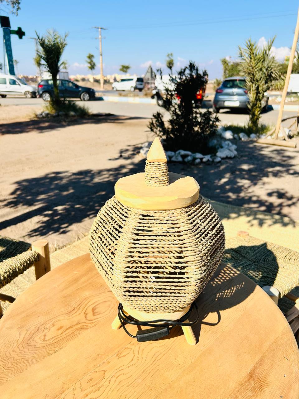 Abat-jour en Doum – Artisanat Traditionnel, Éclairage Naturel et Authentique